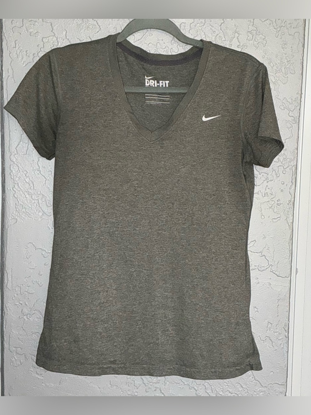 Nike Women’s Heather Charcoal Gray V‑Neck Dri‑FIT Tee